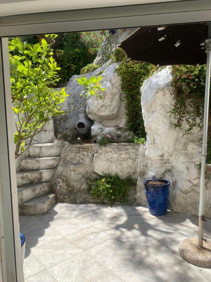 La Flibuste Des Goudes: Calanques Seaside Retreat With Gardens Holiday home Marseille