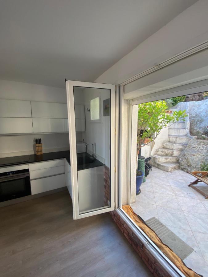 Holiday home La Flibuste Des Goudes: Calanques Seaside Retreat With Gardens *