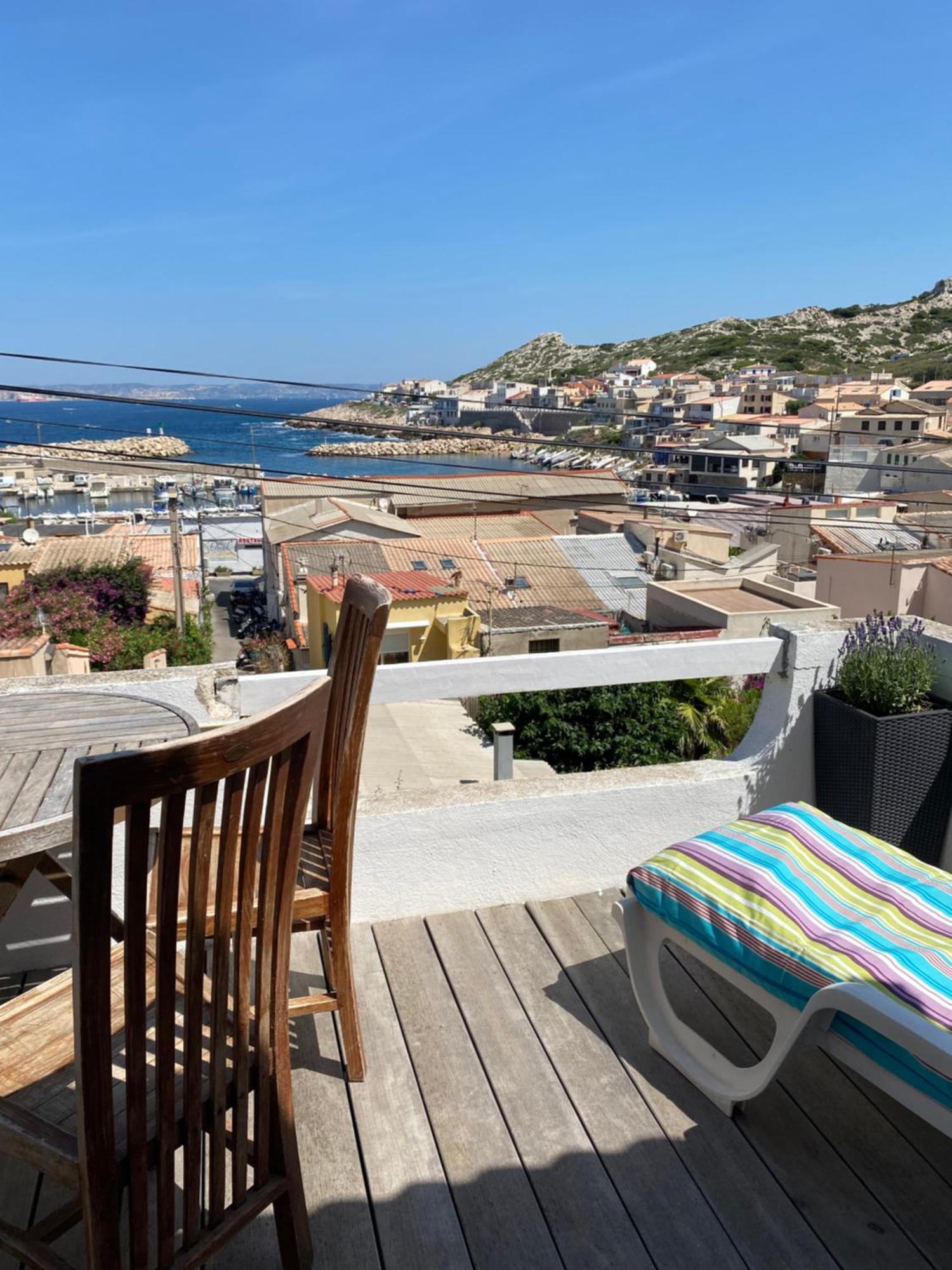 La Flibuste Des Goudes: Calanques Seaside Retreat With Gardens