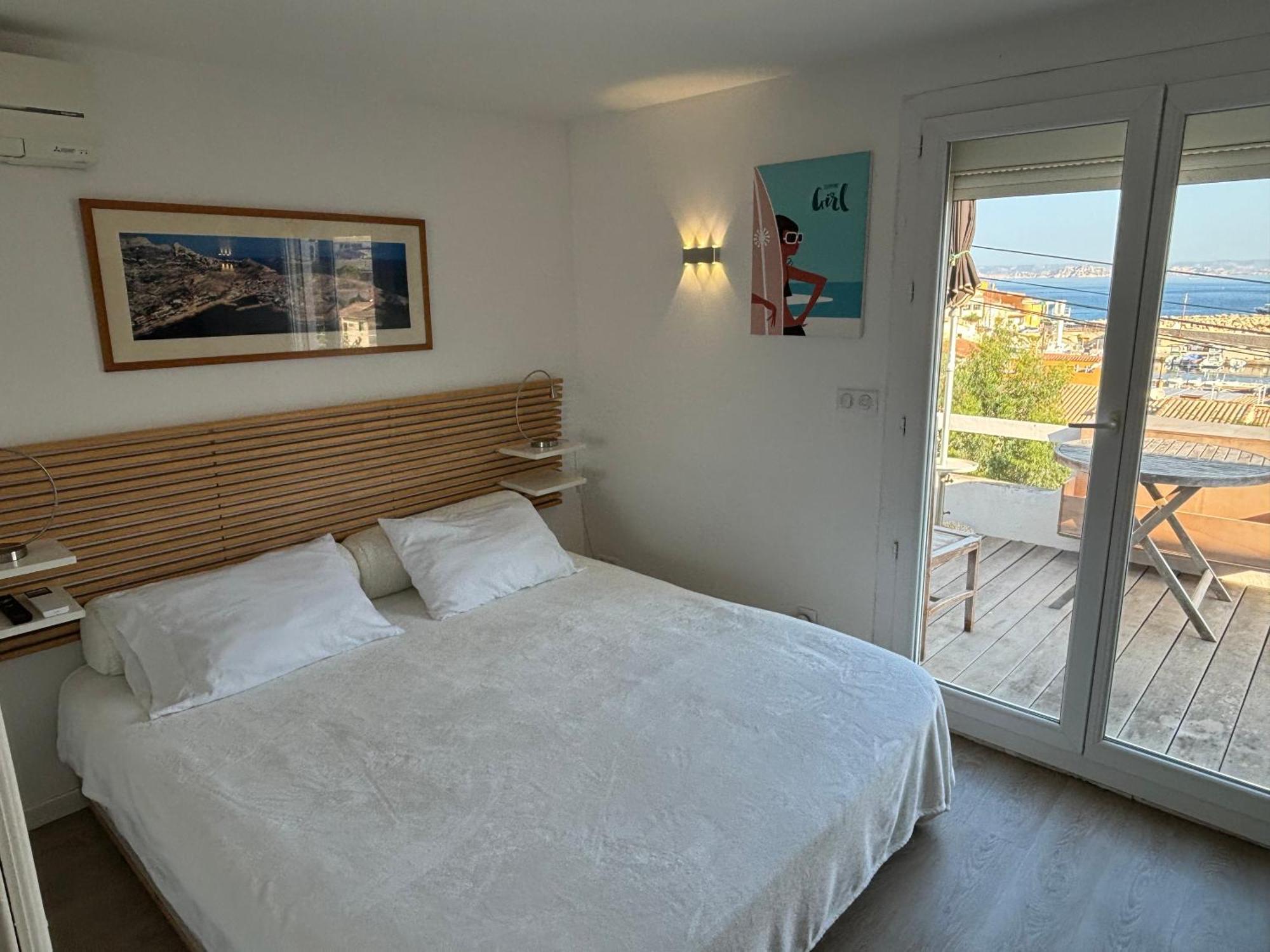 Holiday home La Flibuste Des Goudes: Calanques Seaside Retreat With Gardens Marseille