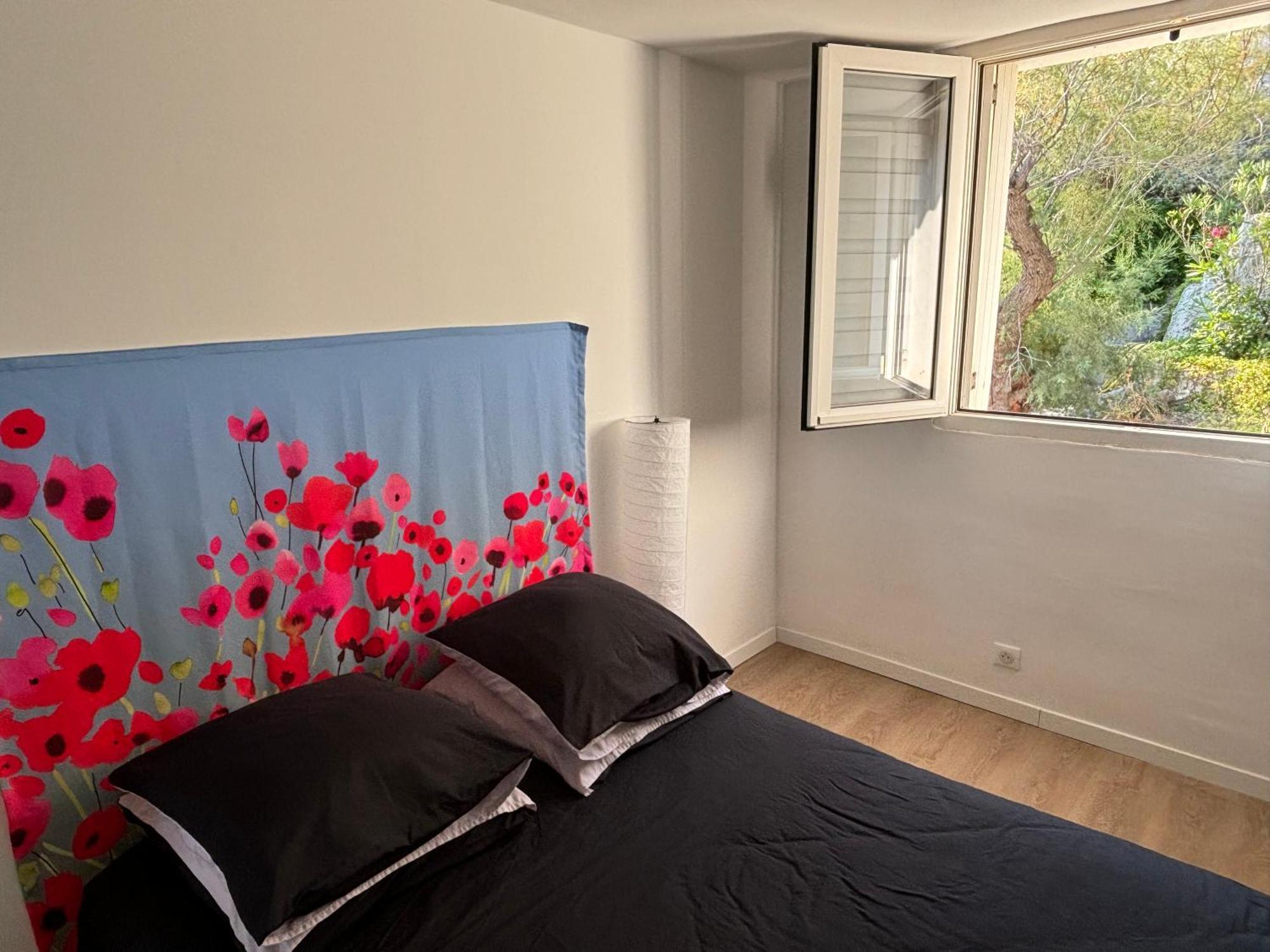 La Flibuste Des Goudes: Calanques Seaside Retreat With Gardens *